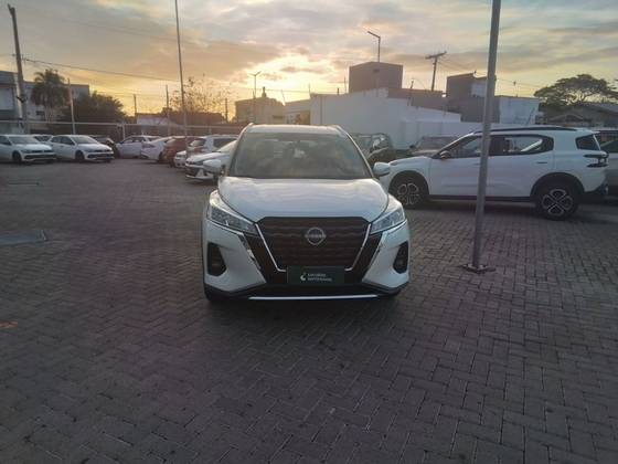 NISSAN KICKS PLAY 1.6 16V FLEXSTART SENSE XTRONIC NISSAN KICKS PLAY 1.6 16V FLEXSTART SENSE XTRONIC